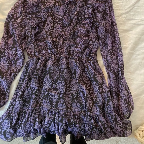 MINK PINK DRESS, worn once size medium - Picture 3 of 4